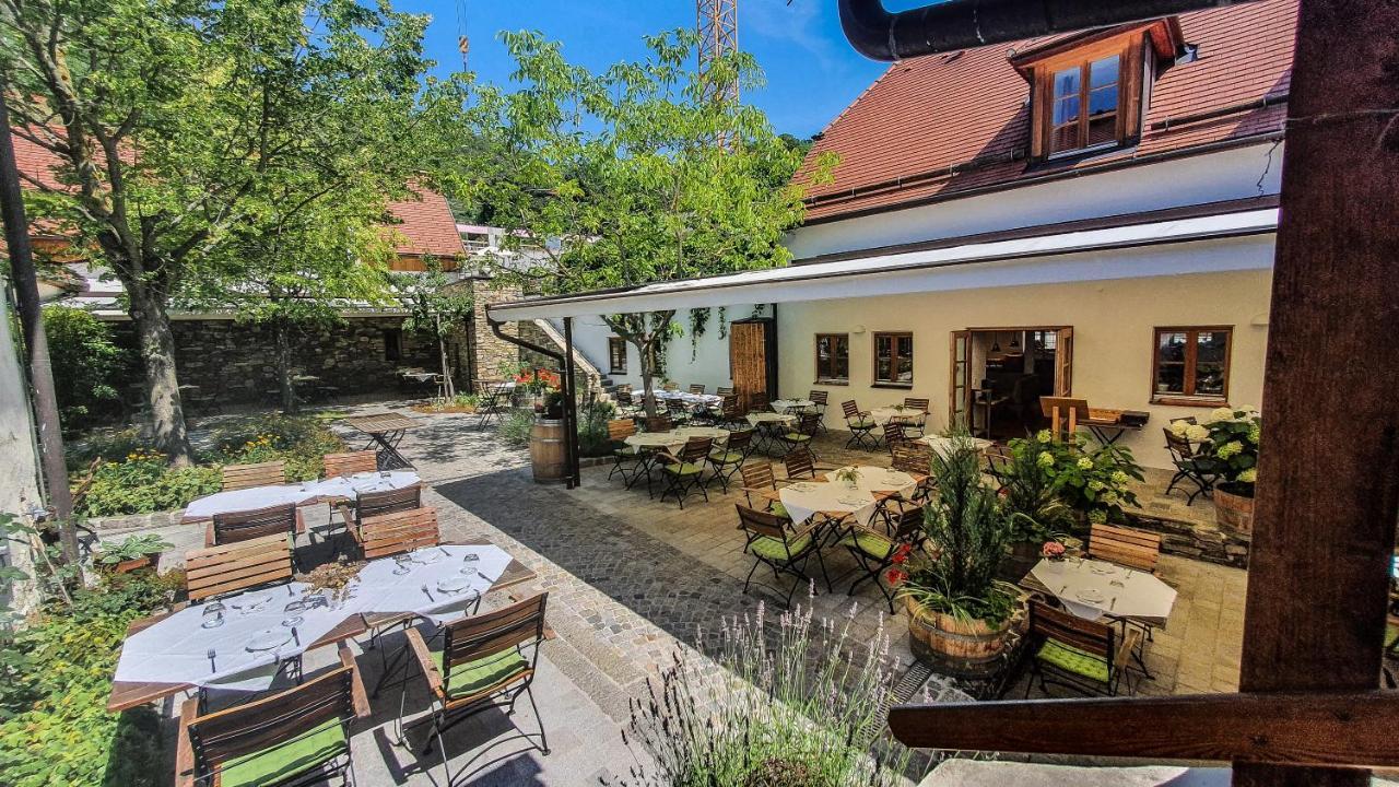 Weinhaus Nigl - Hotel, Restaurant Und Spa Senftenberg ภายนอก รูปภาพ