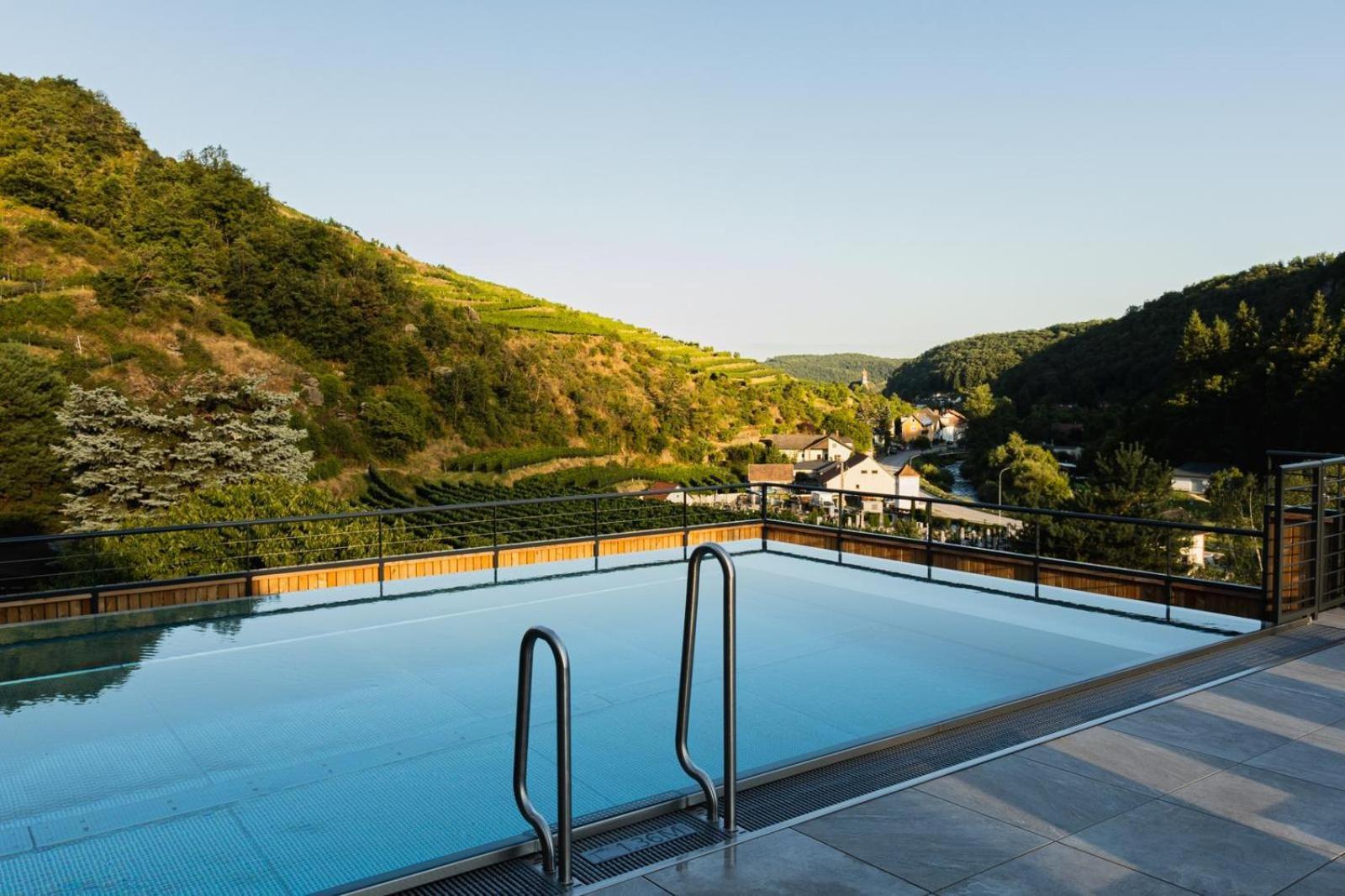 Weinhaus Nigl - Hotel, Restaurant Und Spa Senftenberg ภายนอก รูปภาพ