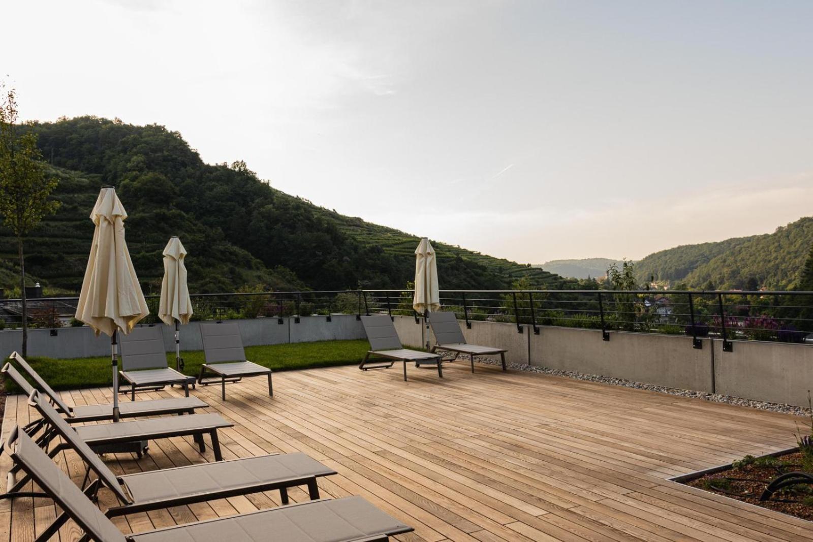 Weinhaus Nigl - Hotel, Restaurant Und Spa Senftenberg ภายนอก รูปภาพ